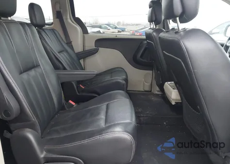 2015 Chrysler Town & Country Touring из США, поврежденный, VIN 2C4RC1BG2FR619583